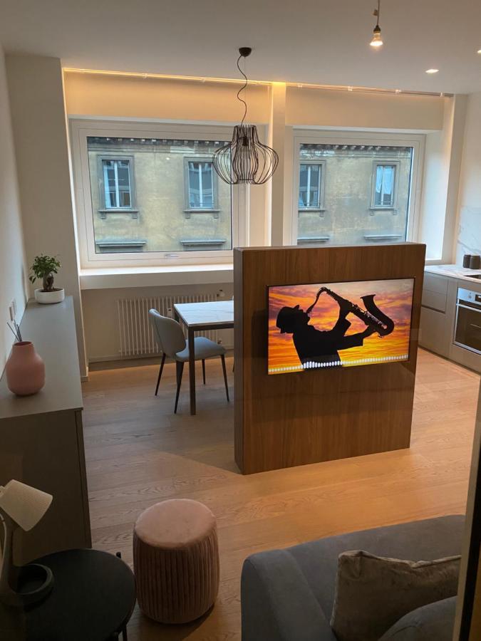 Torino 64 - Duomo City Center Luxury Apartment Perfect X2! ミラノ エクステリア 写真